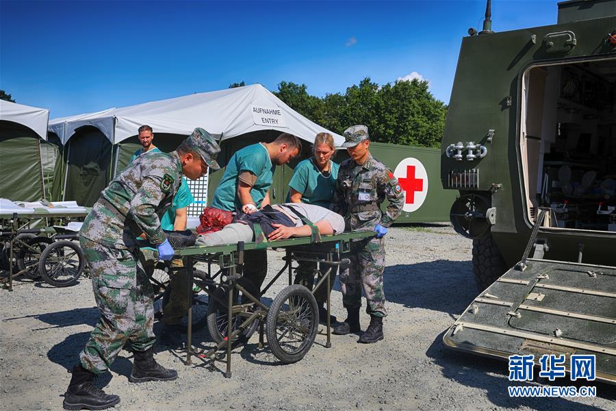 （國際&middot;圖文互動）（6）&ldquo;共同的理念，讓合作更深入更順暢&rdquo;&mdash;&mdash;走進(jìn)中德&ldquo;聯(lián)合救援-2019&rdquo;衛(wèi)勤實兵聯(lián)合演習(xí)德方野戰(zhàn)二級醫(yī)院