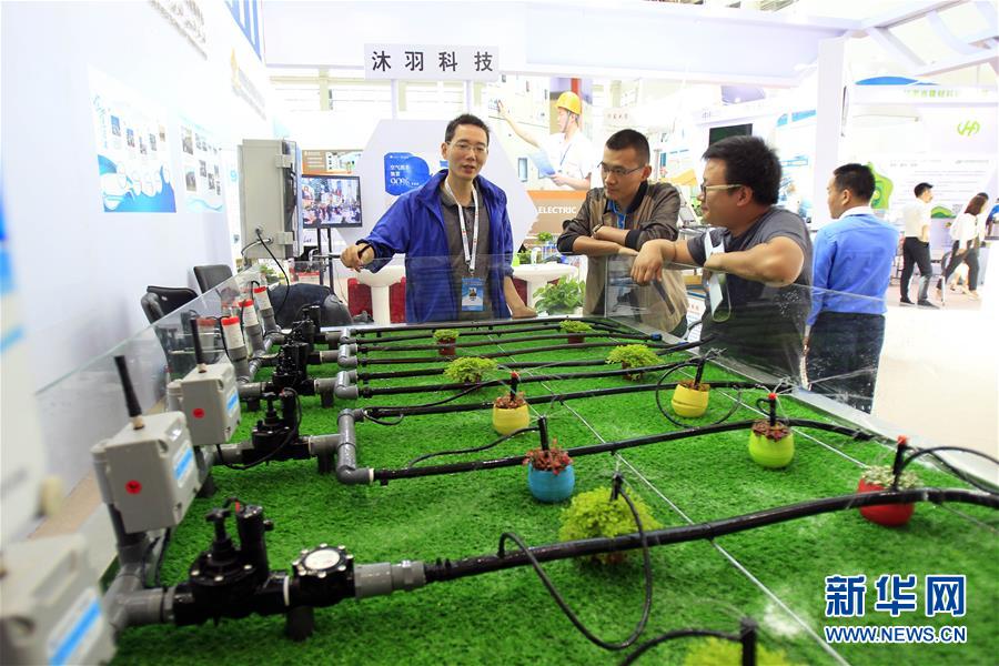 (新華全媒頭條·圖文互動)(12)舟舶繼路辟新天 商使交屬煥新顏——寫在第四屆中阿博覽會開幕之際