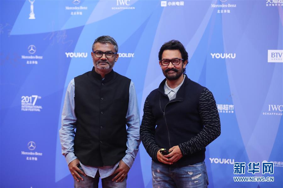 （習(xí)近平出訪配合稿&middot;圖文互動(dòng)）（3）特稿：電影、瑜伽、智能手機(jī)&mdash;&mdash;中印兩個(gè)文明古國(guó)交往&ldquo;新故事&rdquo;