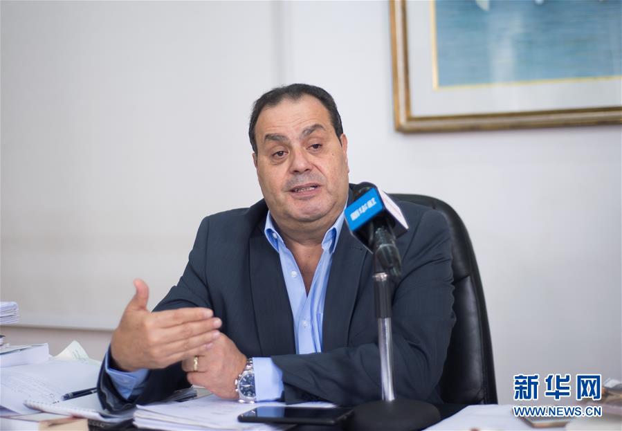 （圖文互動(dòng)）專訪：從中文到阿文　做沒(méi)有&ldquo;語(yǔ)言中間商&rdquo;的圖書&mdash;&mdash;訪埃及國(guó)家翻譯中心主任安瓦爾&middot;穆吉斯