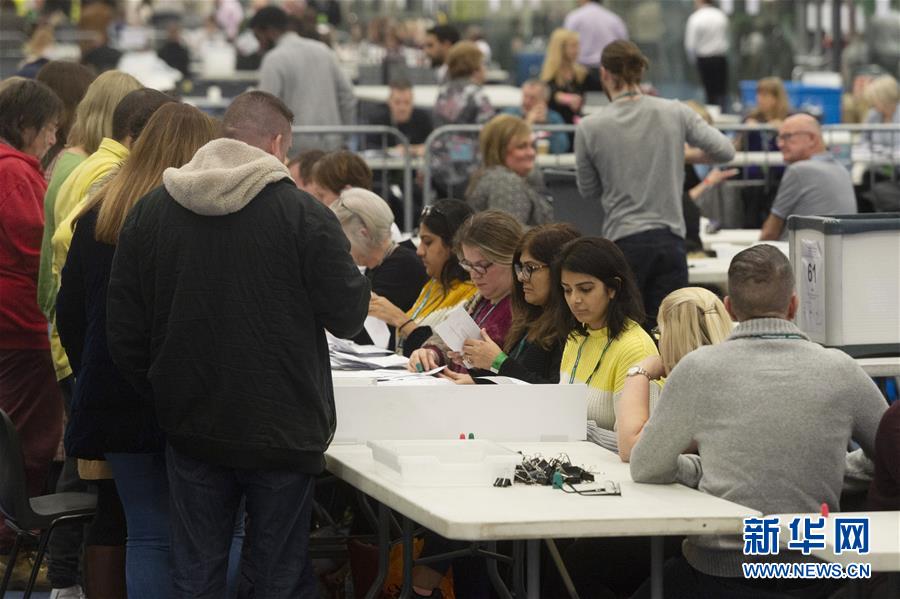 （國際）（3）出口民調(diào)顯示英國保守黨在議會(huì)選舉中領(lǐng)先