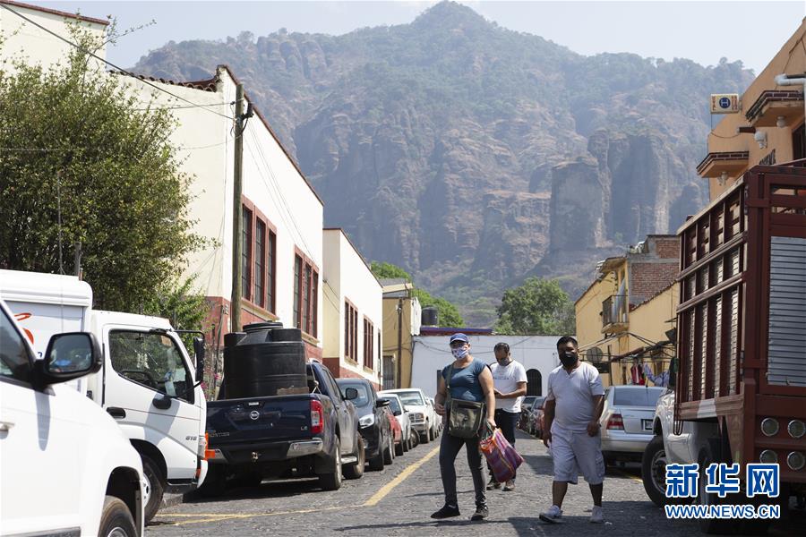 （新華全媒頭條&middot;圖文互動(dòng)）（14）寰球抗疫晝夜間