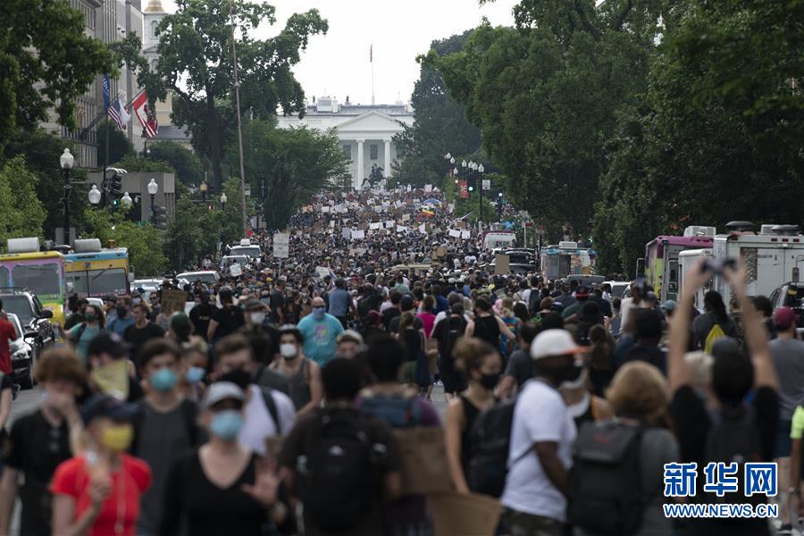 （國際）（3）美國民眾繼續(xù)舉行游行示威抗議種族歧視