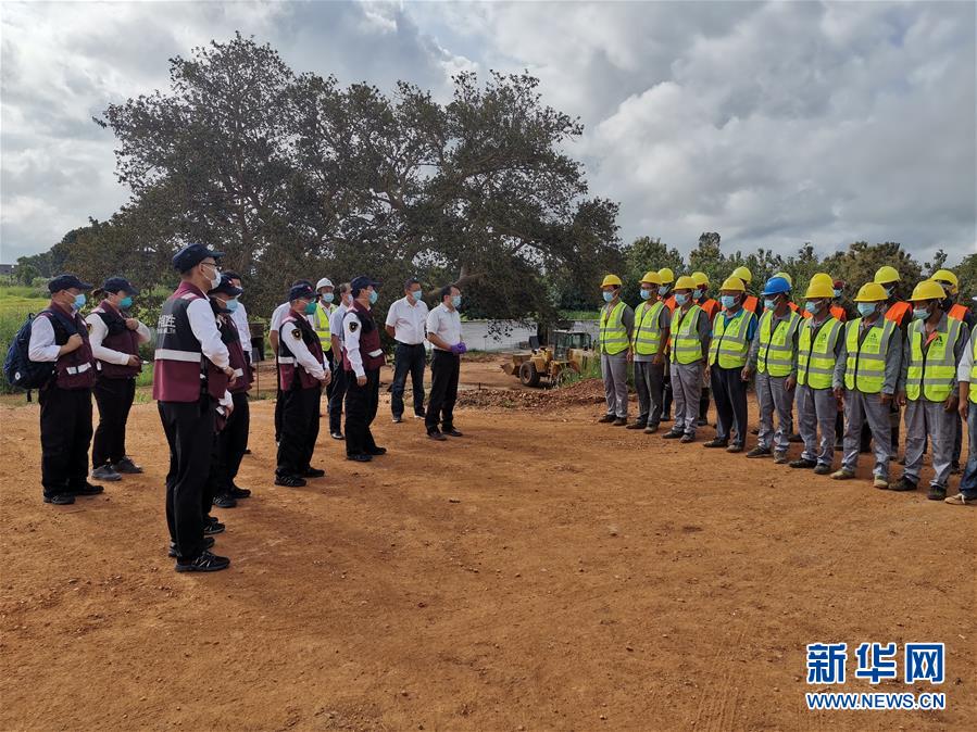 (國際疫情)(4)中國抗疫醫(yī)療專家組完成支援南蘇丹抗疫工作