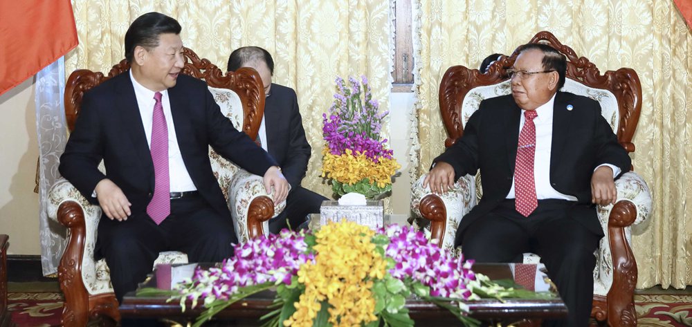 習(xí)近平同老撾人民革命黨中央委員會(huì)總書記、國家主席本揚(yáng)舉行會(huì)談