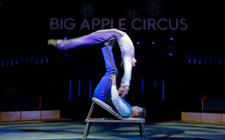 吉尼斯世界紀(jì)錄日：32次！30秒蹬人空翻最多次數(shù)