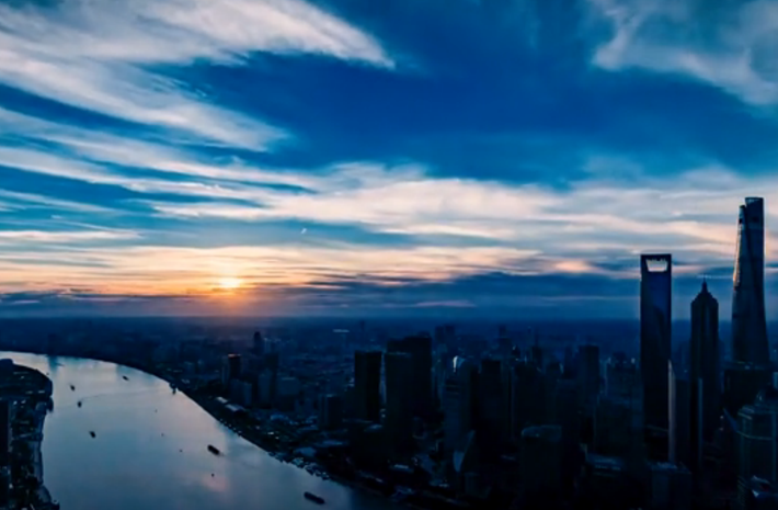 這一刻，瞰上海