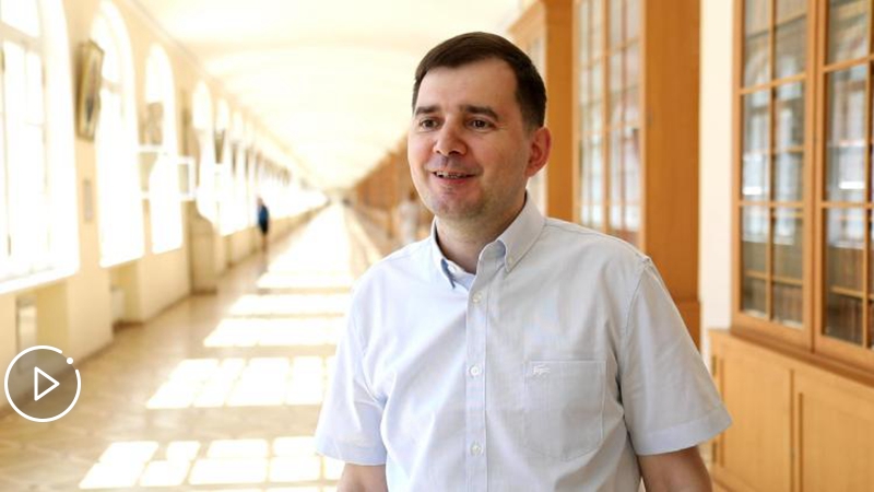 與習(xí)主席做校友，這感覺真棒！