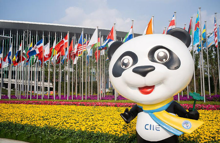 新華時(shí)評(píng)：再推&ldquo;五大開放舉措&rdquo;，中國(guó)宣示了什么？