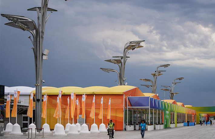 風(fēng)雨洗禮更顯中國&ldquo;經(jīng)濟(jì)之海&rdquo;廣袤深邃